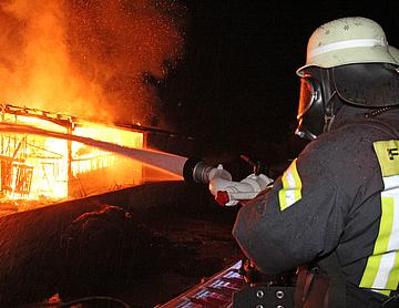 Tja-feuer sahms bauernhof6