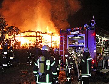 Tja-feuer sahms bauernhof5